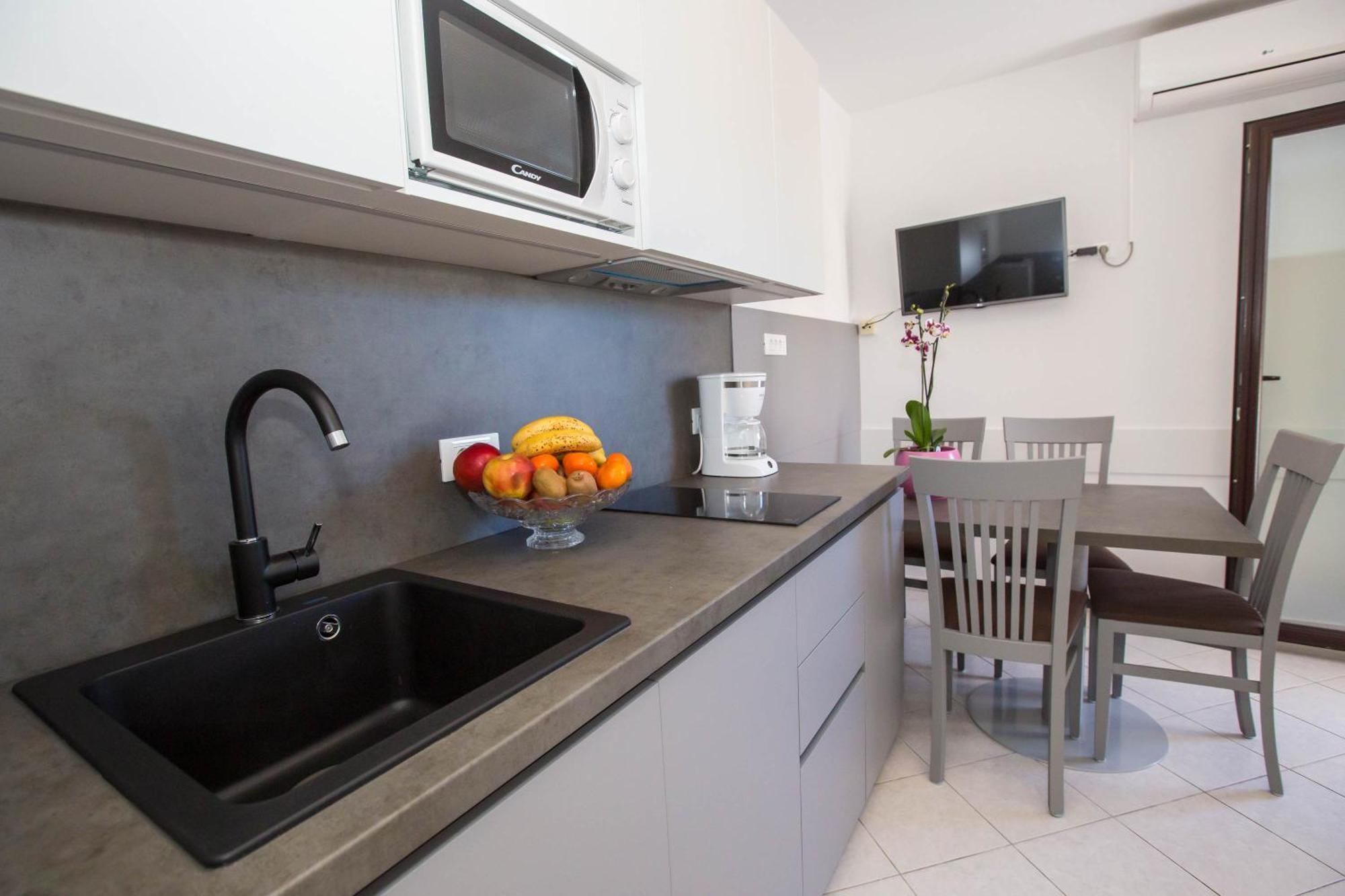 Apartments Marija ฟุนตานา ภายนอก รูปภาพ